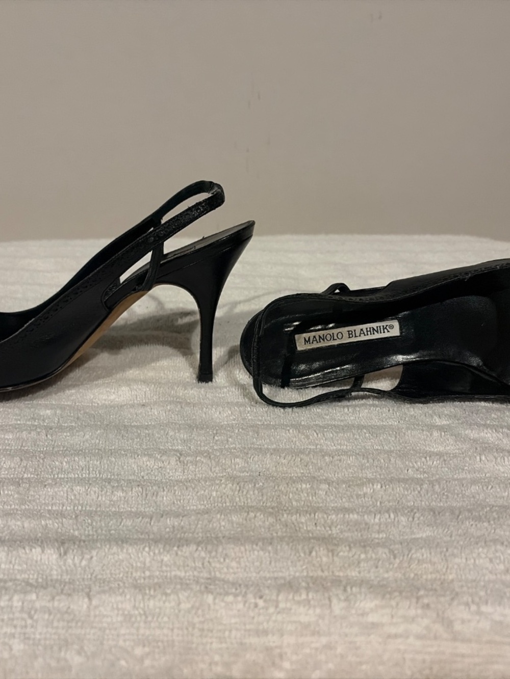 Manolo Blahnik heels - Picture 2 of 3